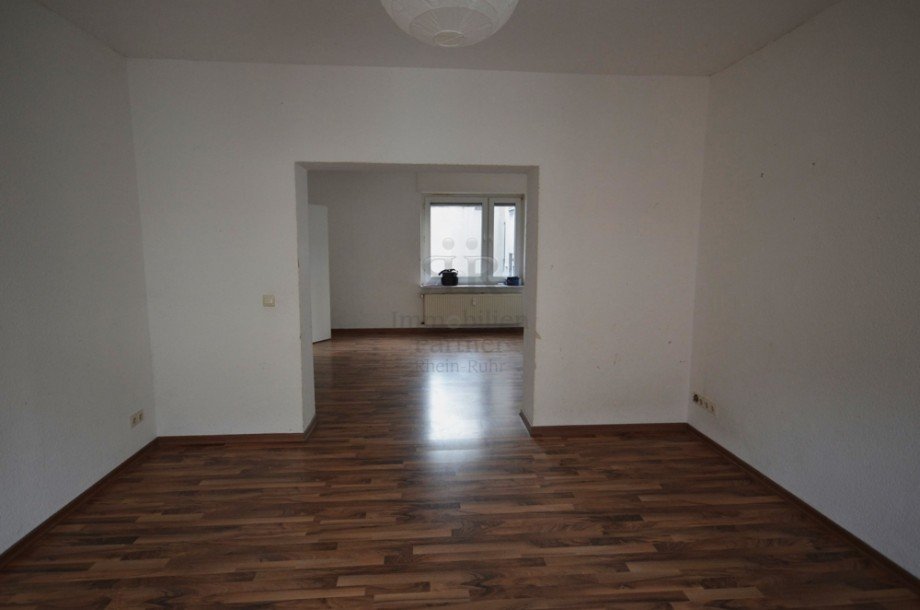 2.OG Wohn-Esszimmer (2) Mehrfamilienhaus Krefeld