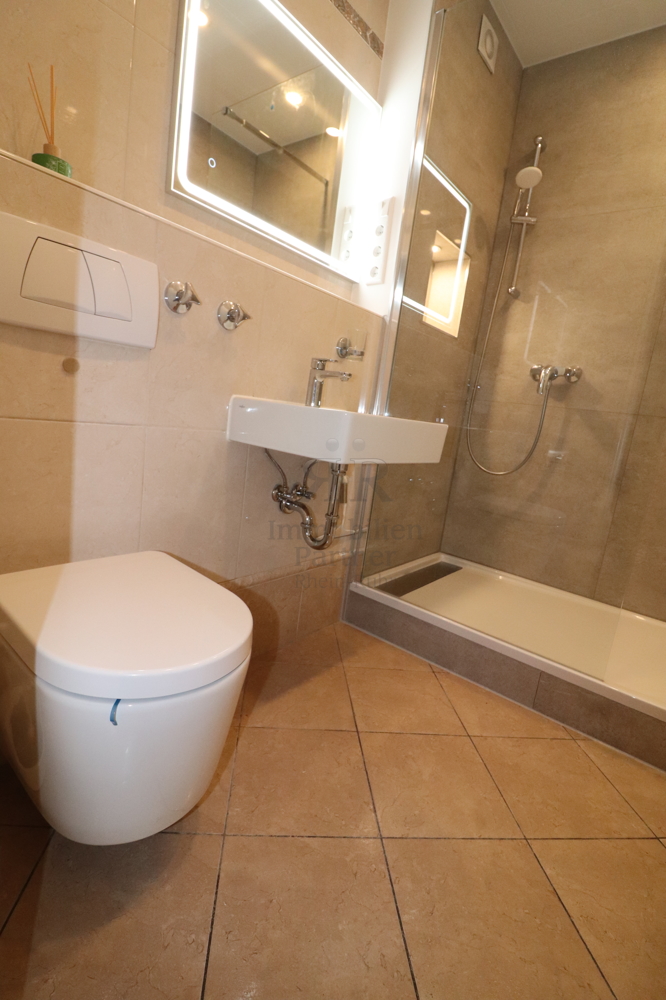 Badezimmer Etagenwohnung Duisburg