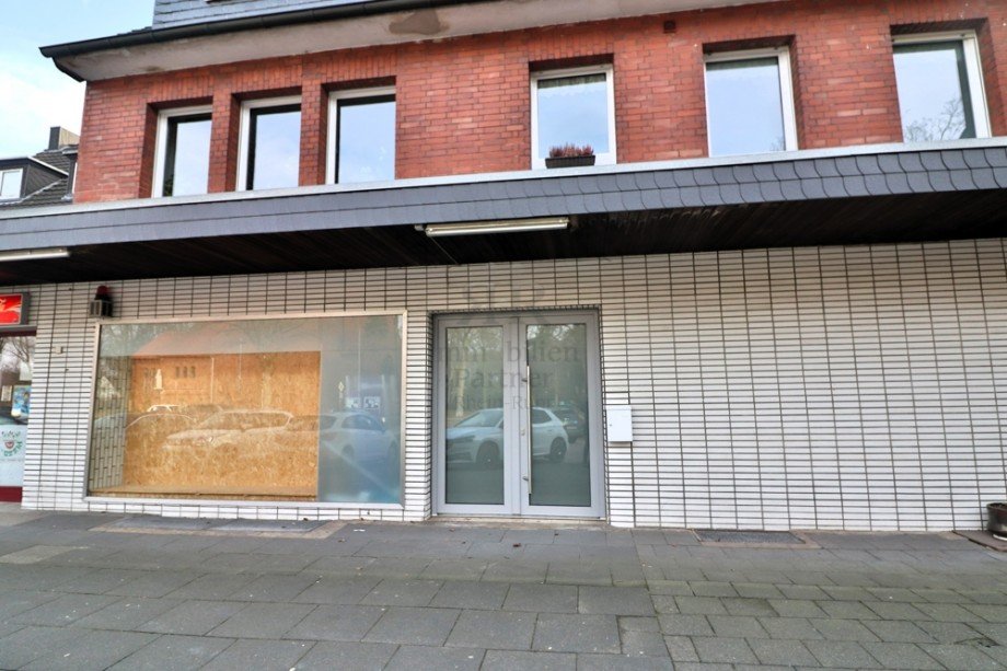 Vorderansicht Halle / Lager / Produktion Voerde