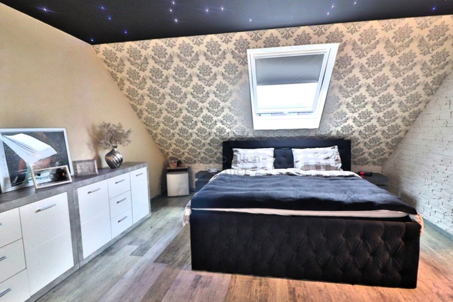 2. Schlafzimmer DG Reihenendhaus Oberhausen