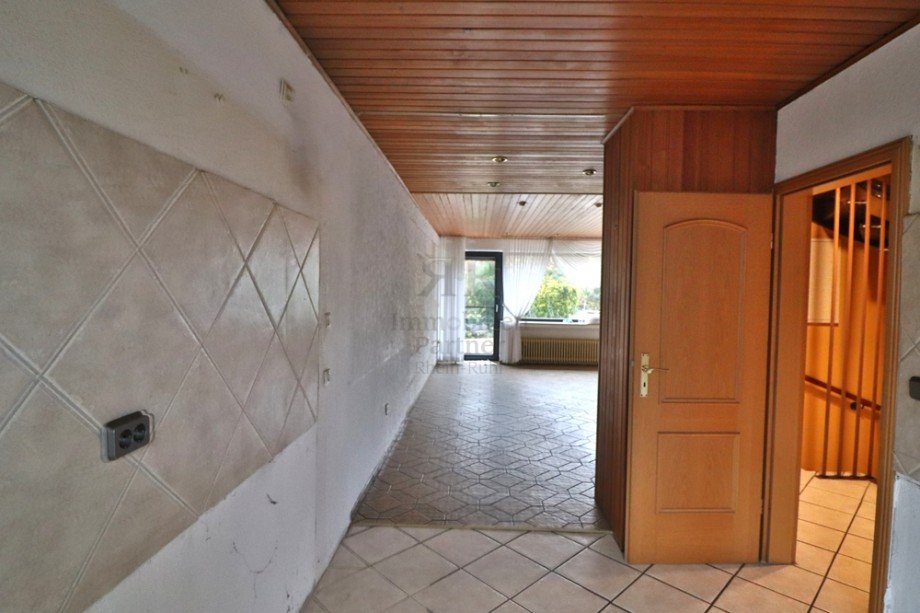 Blick von der K�che in den Wohnbereich Reihenhaus Oberhausen