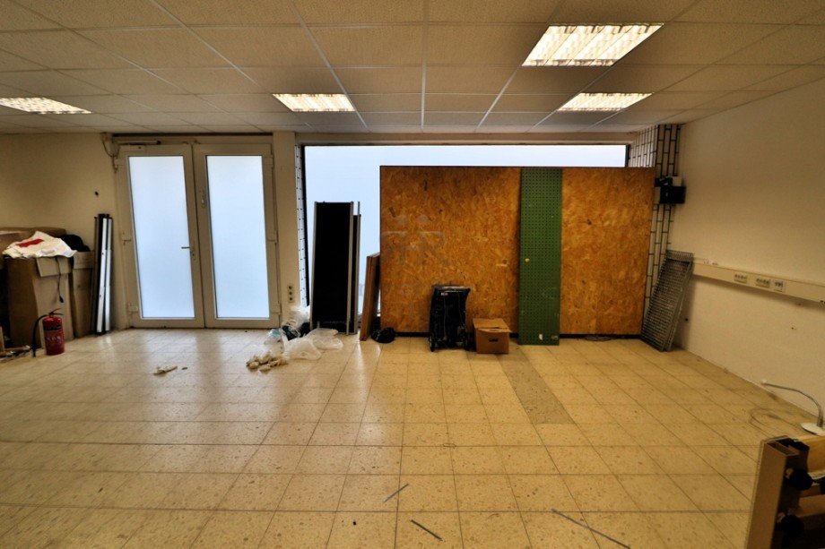 Eingang Halle / Lager / Produktion Voerde