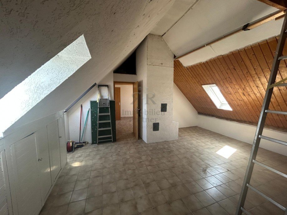 Spitzboden Dachgeschosswohnung Essen / Altendorf