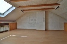 Ausgebautes DG Sanierungsbed�rftiges Reihenmittelhaus mit Potenzial plus Garage in Wesel-Feldmark!