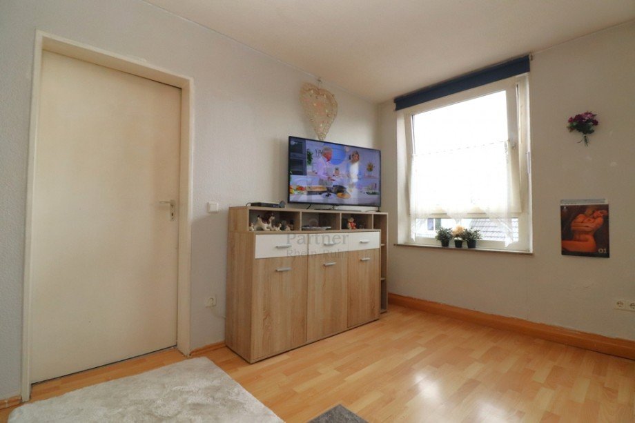 Wohnzimmer mit Zugang Schlafzimmer Etagenwohnung Dinslaken