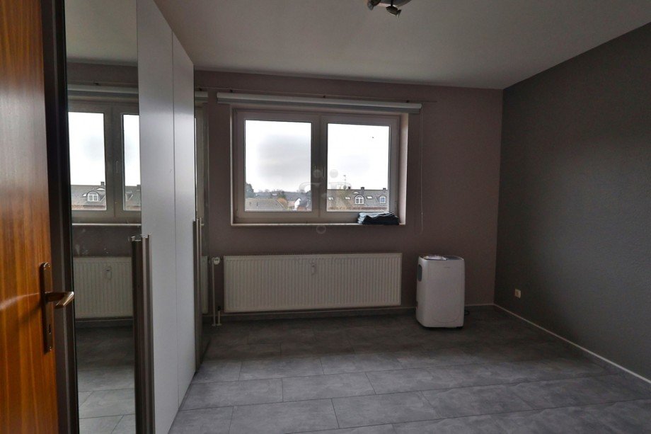 Kinderzimmer o. B�ro Etagenwohnung Duisburg