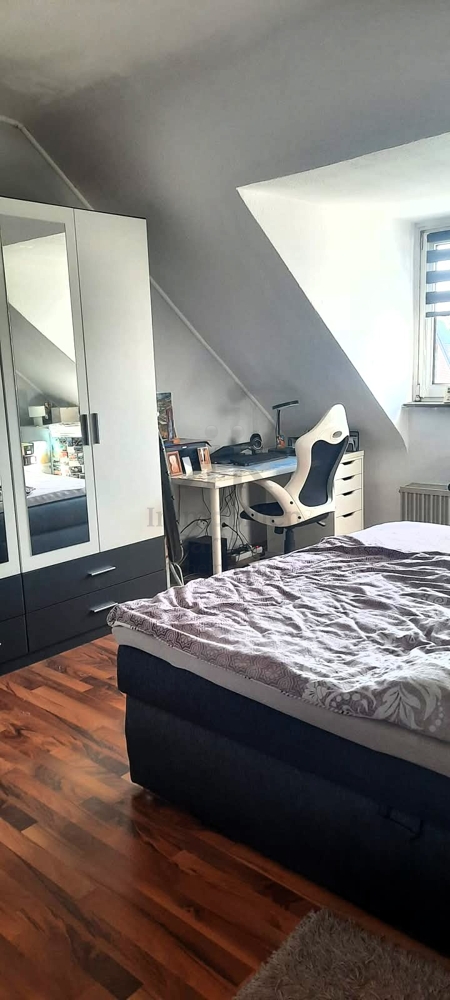 Wohnung DG Mehrfamilienhaus Dinslaken