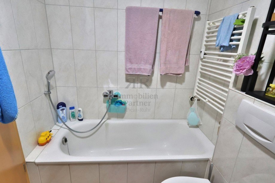 1. Badezimmer Etagenwohnung Wesel / B�derich