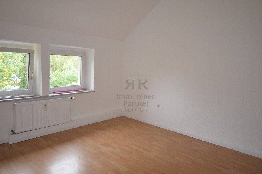 Schlafzimmer Dachgeschosswohnung Duisburg