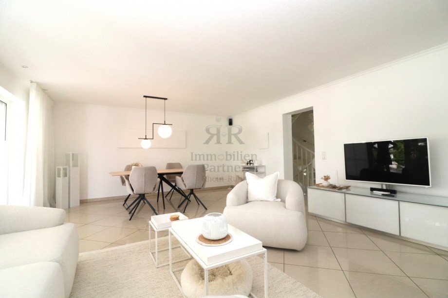 Wohn-Esszimmer1 Reihenendhaus Dinslaken / Hiesfeld