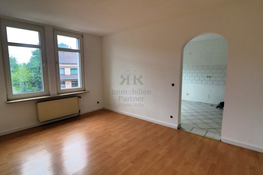 Wohnung DG Durchgabgszimmer Mehrfamilienhaus Dinslaken / Averbruch