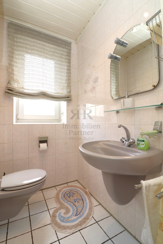 G�ste-WC Erdgeschosswohnung Duisburg / Huckingen