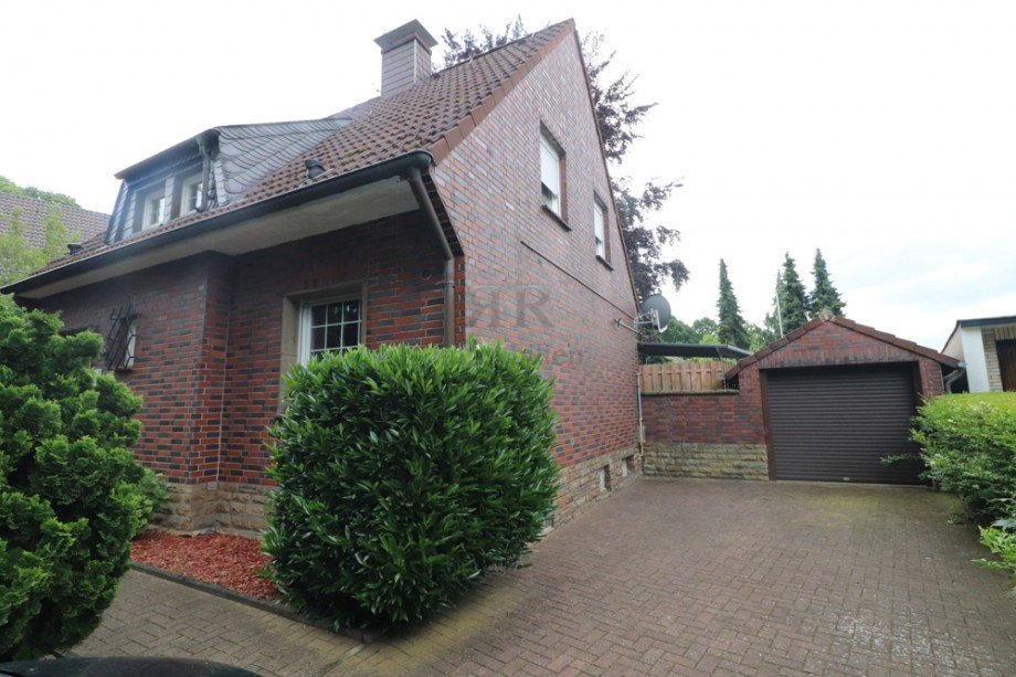 Garagenzufahrt Einfamilienhaus Dinslaken