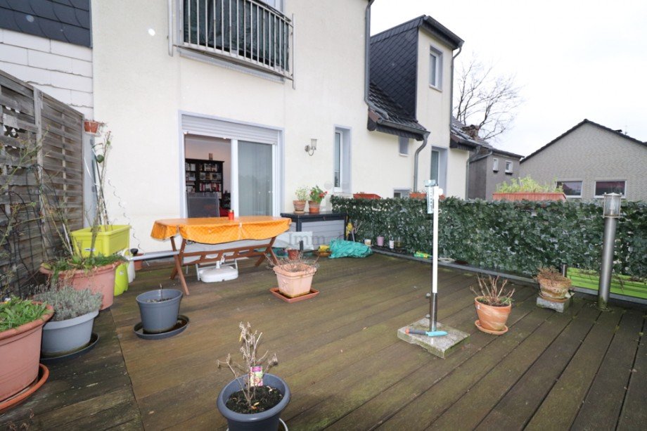 Wohnung 1. OG Terrasse Mehrfamilienhaus Dinslaken / Averbruch