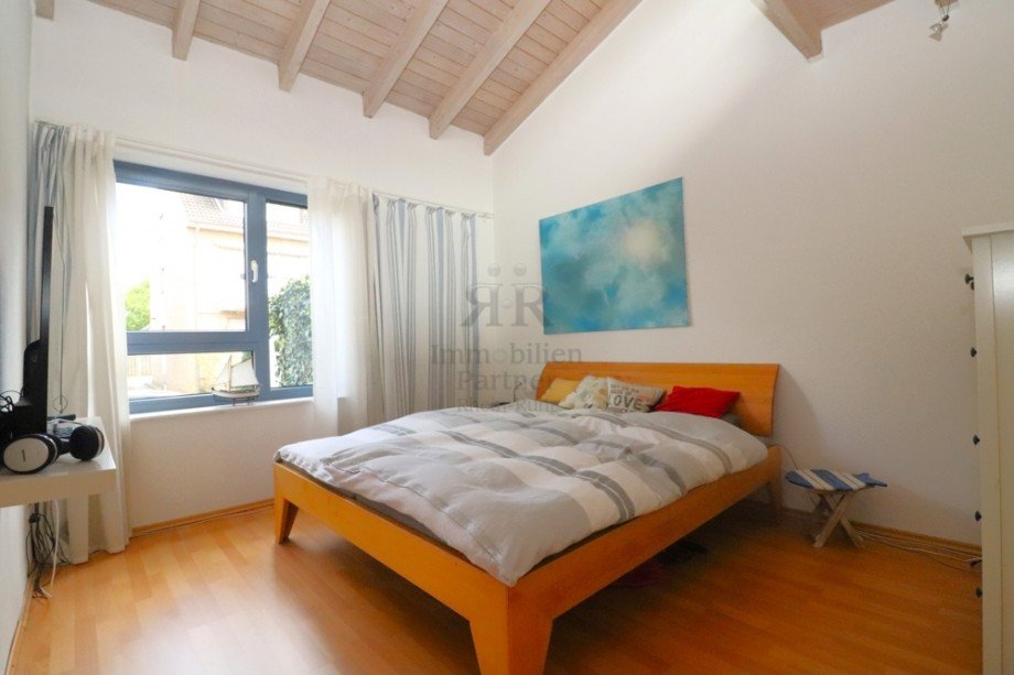 EG_Schlafzimmer Reihenendhaus Dinslaken