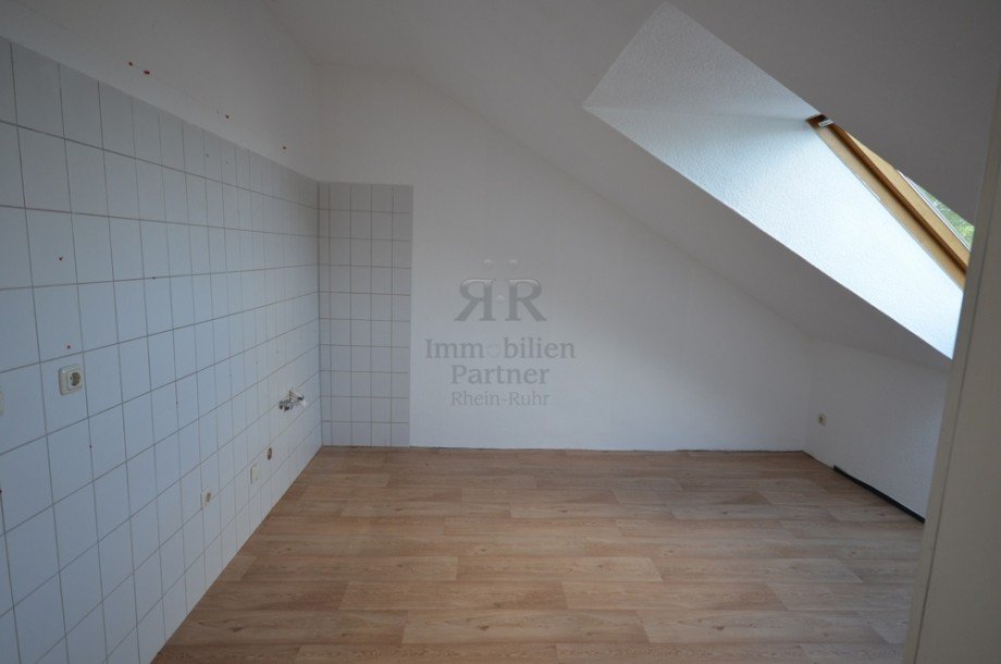 K�che Dachgeschosswohnung Duisburg