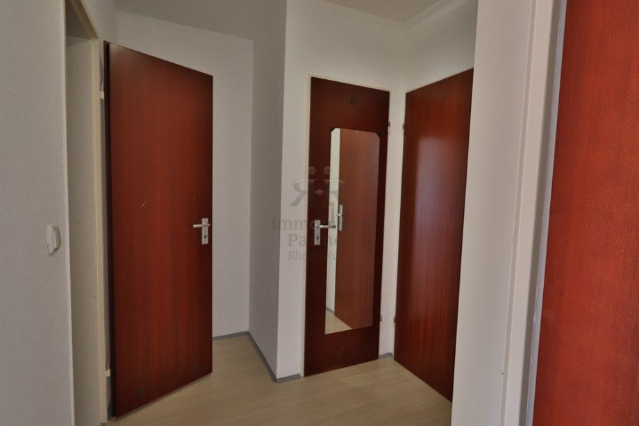 Diele Wohnung Meerbusch / Str�mp