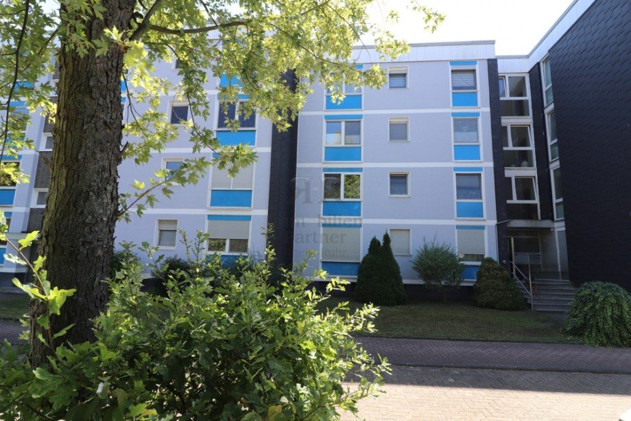 Vorderansicht Etagenwohnung Dinslaken