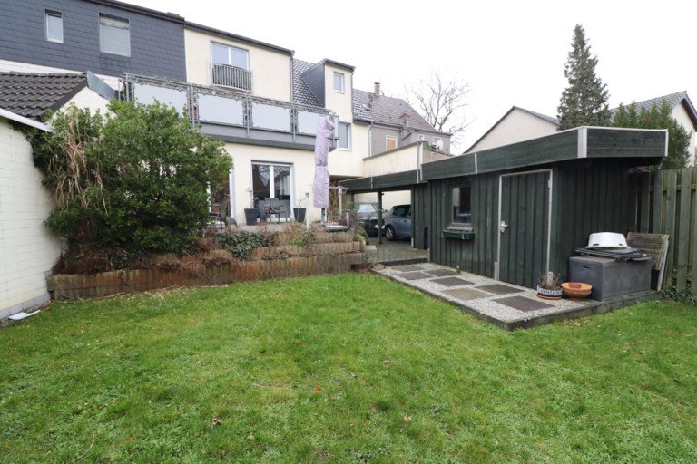 Garten Dinslaken / Averbruch Mehrfamilienhaus Gepflegtes 3-Familienhaus in Dinslaken-Averbruch!