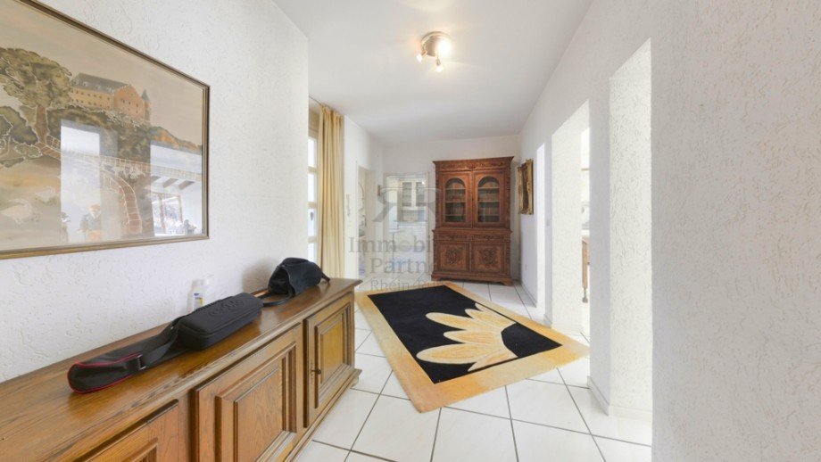 Diele Erdgeschosswohnung Duisburg / Huckingen