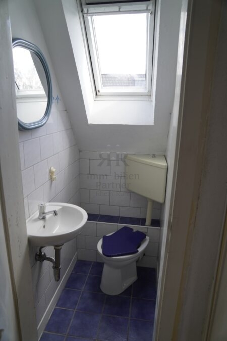 WC 1. OG Zweifamilienhaus Krefeld