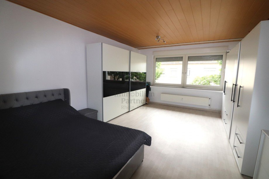 Wohnung 1. OG Mehrfamilienhaus Dinslaken