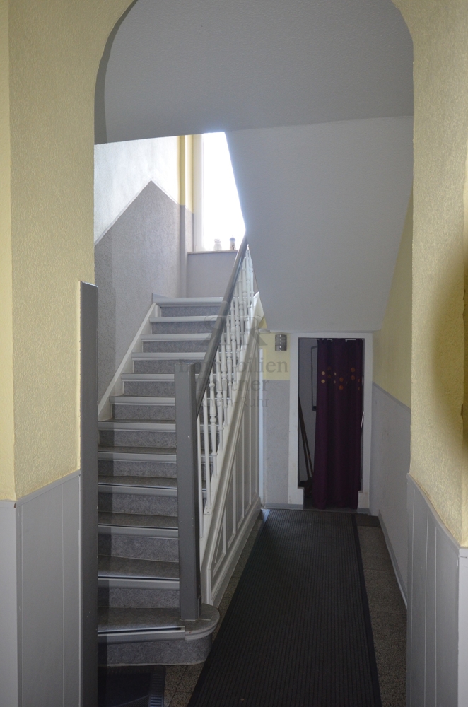Treppenhaus Dachgeschosswohnung Duisburg