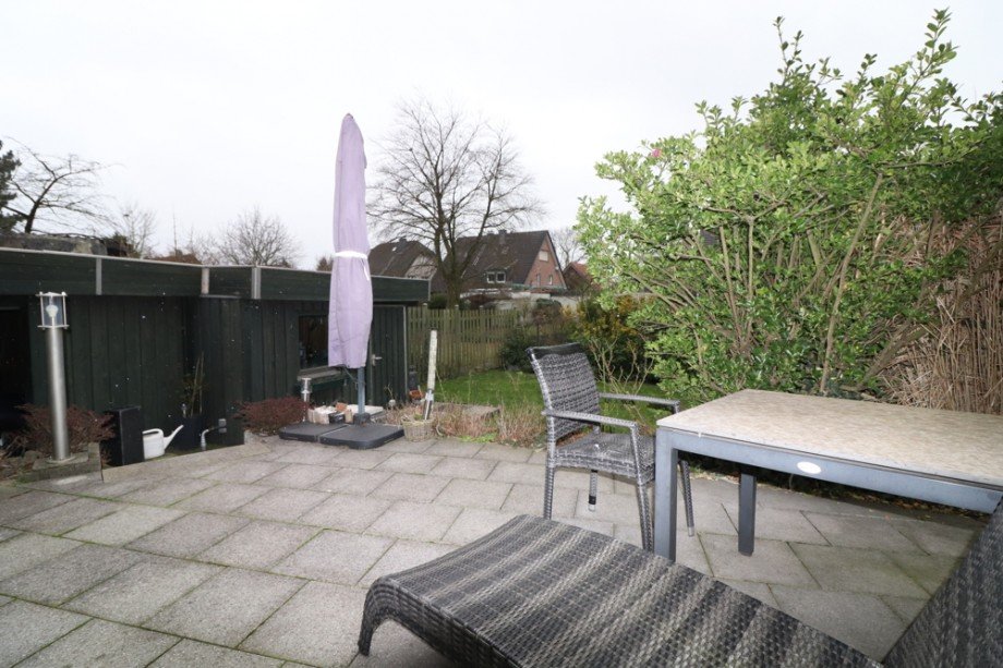 Terrasse EG Mehrfamilienhaus Dinslaken / Averbruch