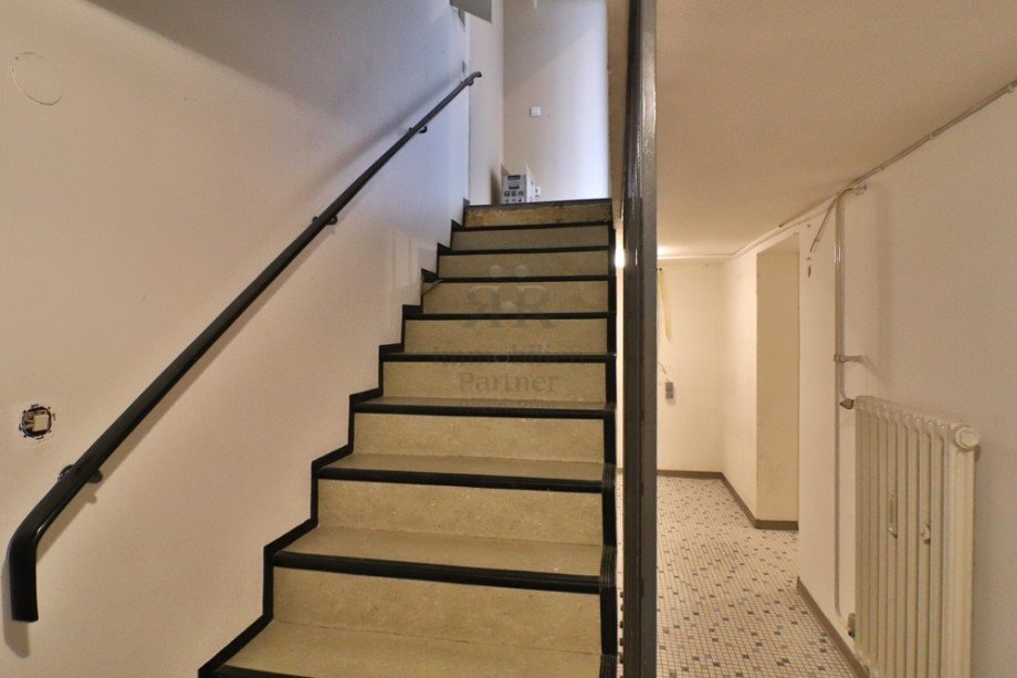 Treppe zum Keller B�rofl�che Dinslaken