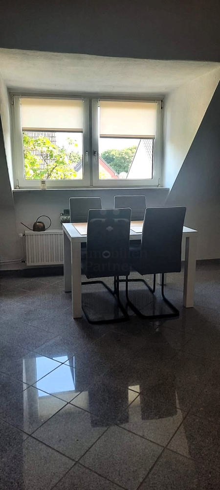 Wohnung DG Mehrfamilienhaus Dinslaken