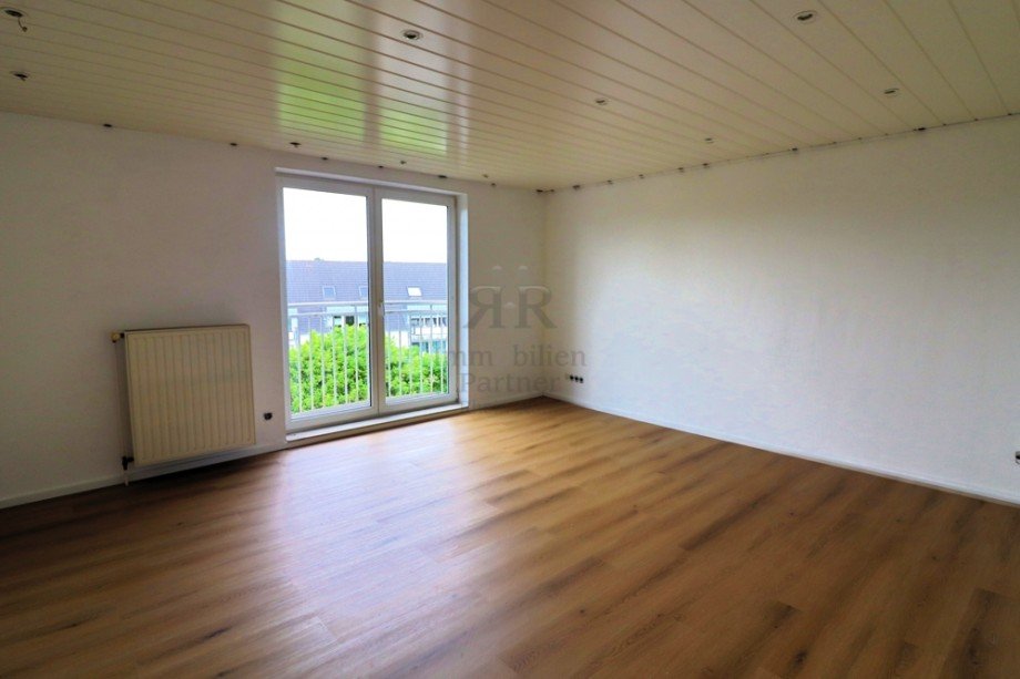 DG Wohnzimmer Mehrfamilienhaus Dinslaken / Averbruch