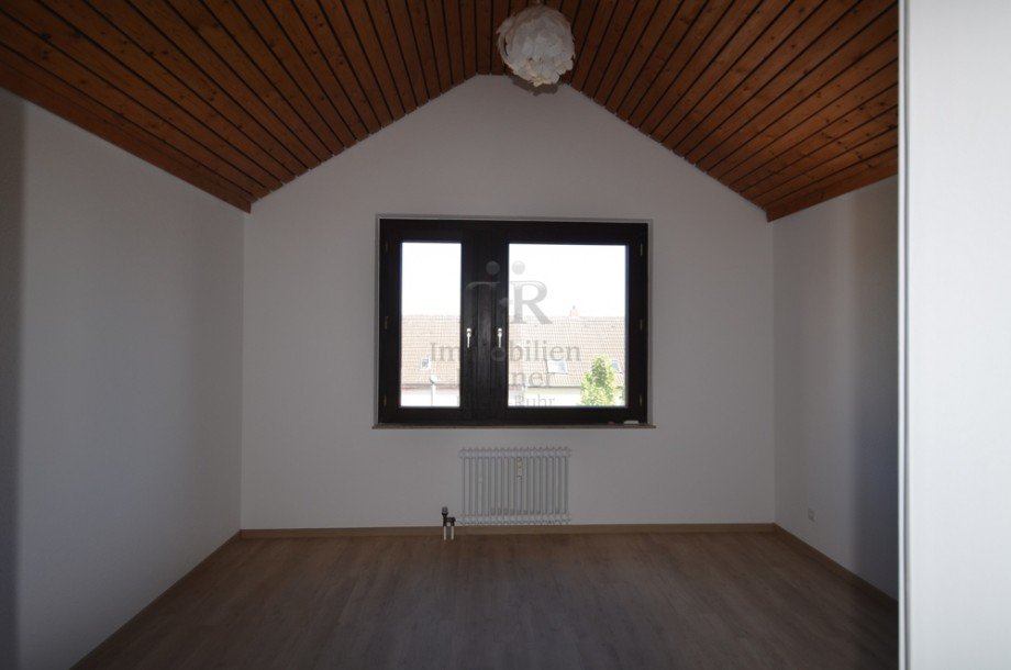 Schlafzimmer Dachgeschosswohnung Krefeld