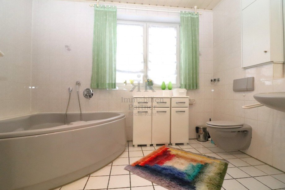 Badezimmer Erdgeschosswohnung Duisburg / Huckingen