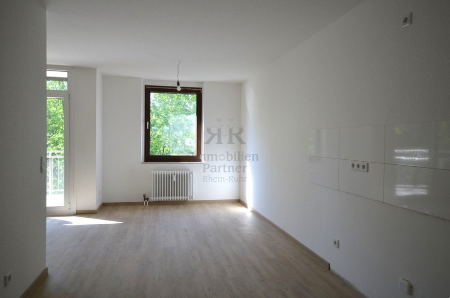 K�che zum Wohnzimmer Dachgeschosswohnung Krefeld