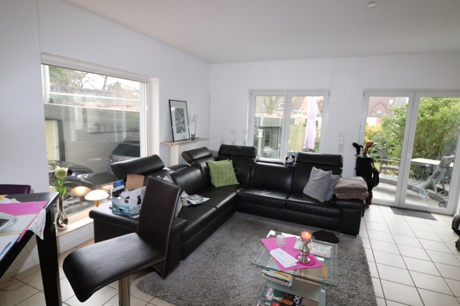 Wohnung EG Wohnzimmer Mehrfamilienhaus Dinslaken / Averbruch