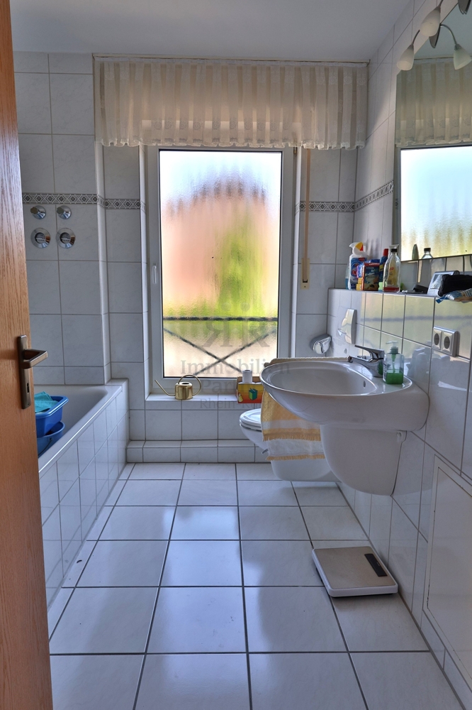 Badezimmer Etagenwohnung Moers