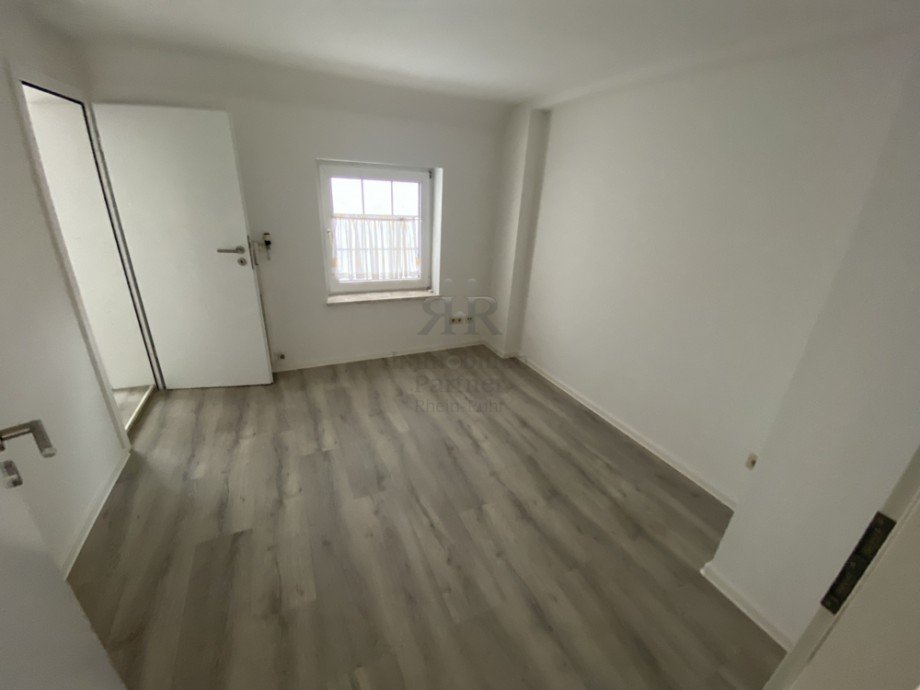 Haus vermietet - OG Raum 2 Einfamilienhaus Dinslaken