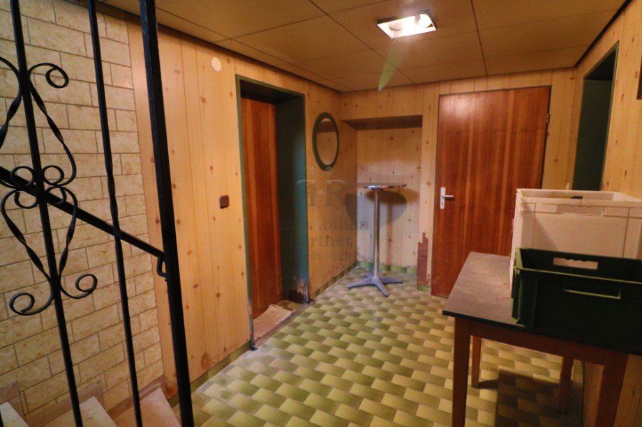 Kellerflur Gewerbegrundst�ck Voerde