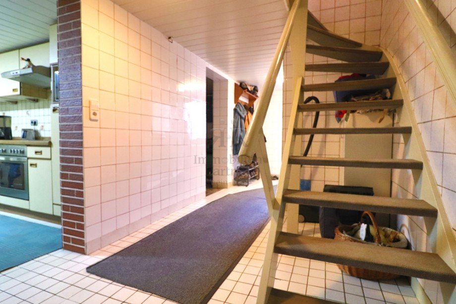 Kellerflur Doppelhaush�lfte Dinslaken