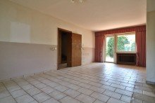 EG_Wohnzimmer Sanierungsbed�rftiges Reihenmittelhaus mit Potenzial plus Garage in Wesel-Feldmark!