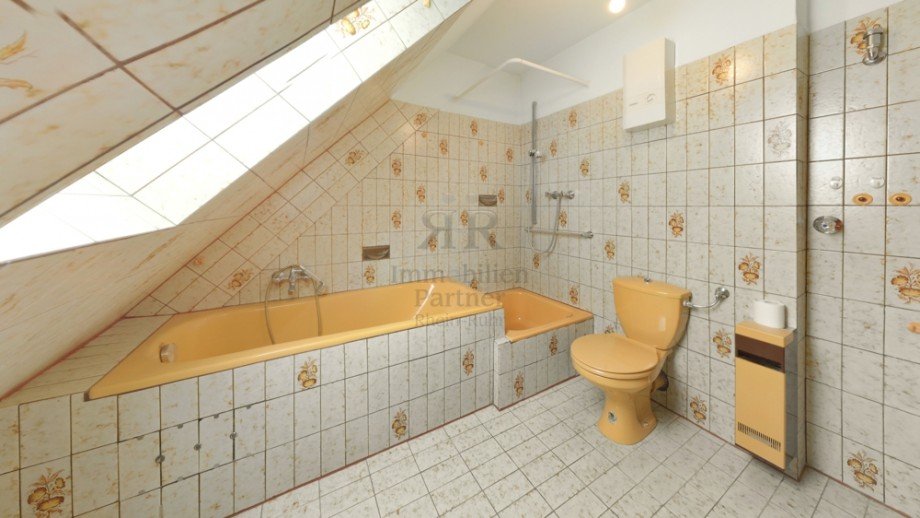 Bad_DG Reihenhaus Dinslaken