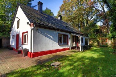Hauptbild Charmantes, freistehendes Einfamilienhaus auf gro�z�gigem Grundst�ck!