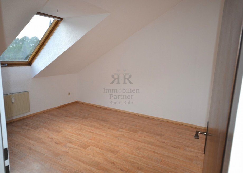 Schlafzimmer Dachgeschosswohnung Duisburg