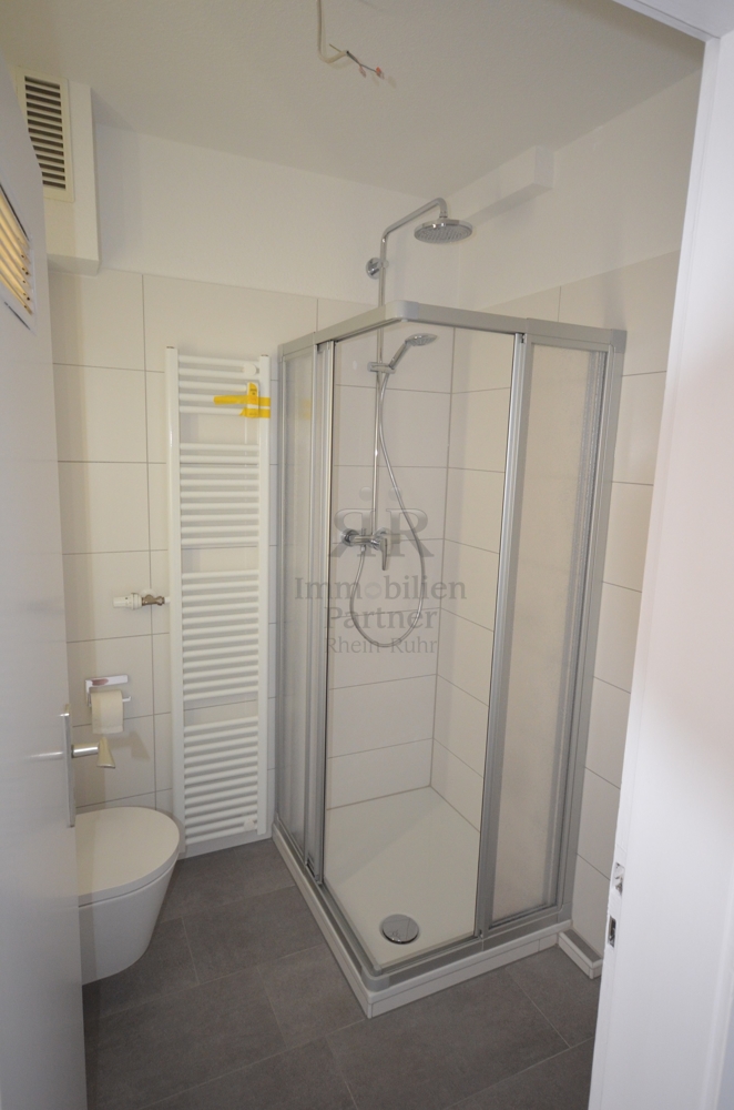 Sehr schönes Apartment mit Balkon und einem modernen Badezimmer! - Foto 4
