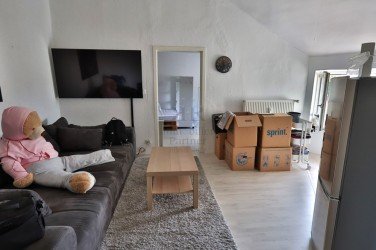 Hauptbild Gemütliche, helle Altbauwohnung in einem netten, gepflegten Haus.