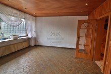 Wohnzimmer Kleines Reihenhaus mit Garage in ruhiger von OB-Alstaden!