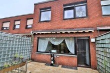 Terrasse Kleines Reihenhaus mit Garage in ruhiger von OB-Alstaden!