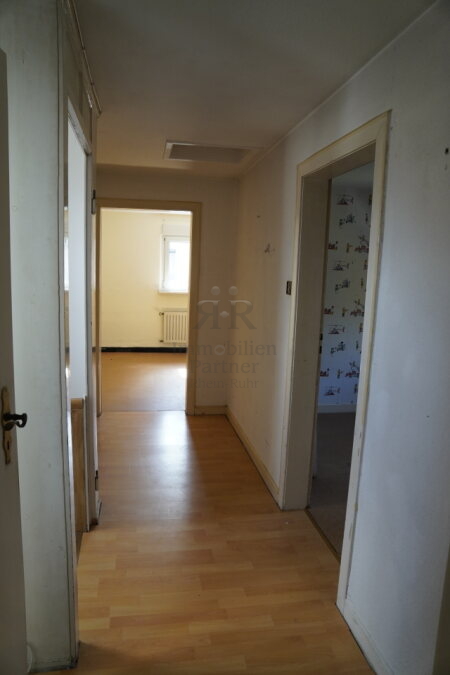 Flur 1. OG Zweifamilienhaus Krefeld