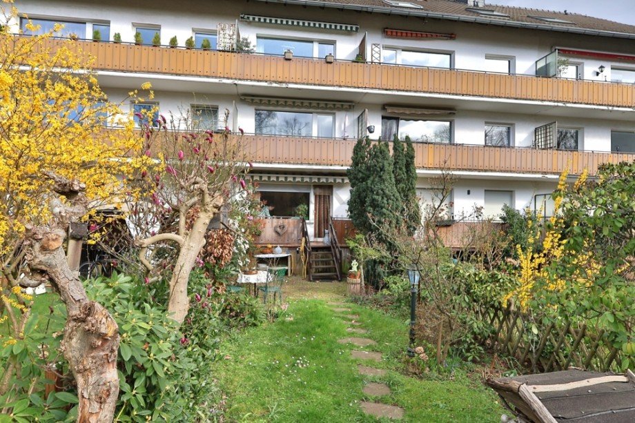 R�ckansicht Erdgeschosswohnung Meerbusch / Str�mp